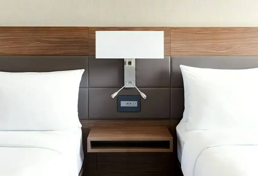２ダブルベッドのスタンダードルーム, Ac Hotel By Marriott Minneapolis West End