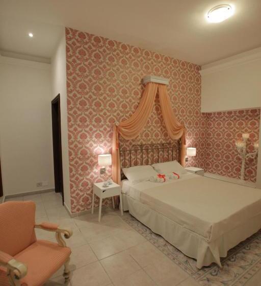 اتاق سوپریور با تخت بزرگ, Antica Palermo B&b