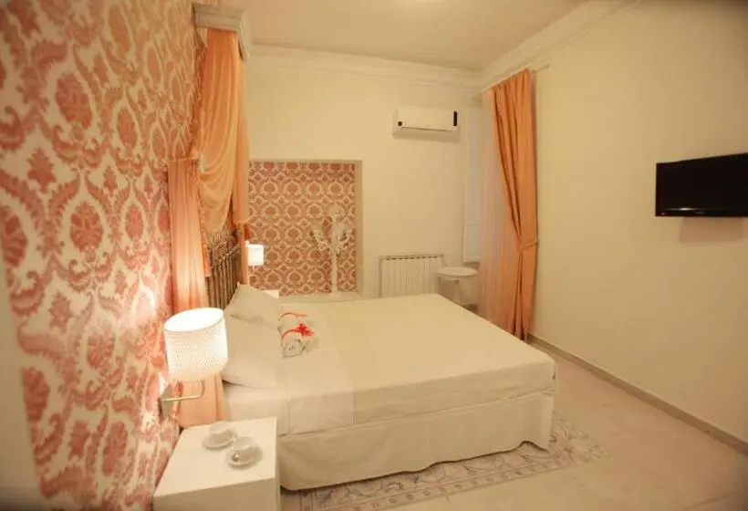 اتاق سوپریور با تخت بزرگ, Antica Palermo B&b