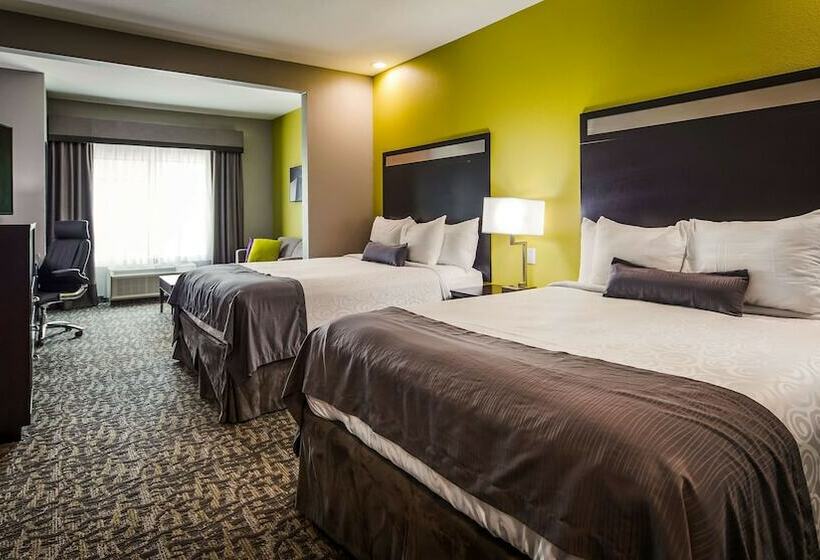 Люкс, Best Western Plus Bay City Inn & Suites