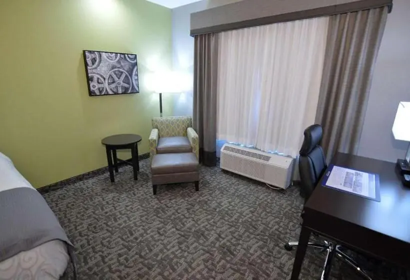 キングサイズベッドのスイートルーム, Best Western Plus Bay City Inn & Suites