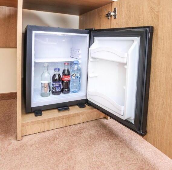 חדר סטנדרט לשלושה עם מרפסת, Milena