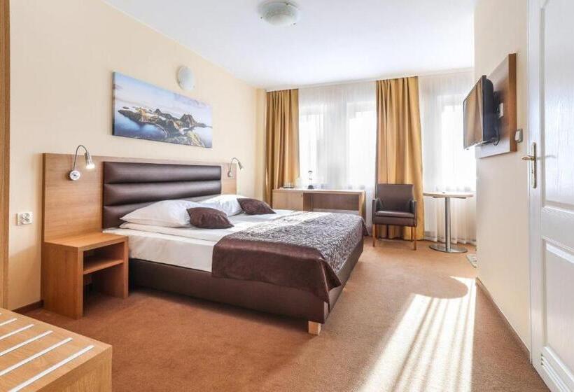 חדר סטנדרט עם מרפסת, Milena