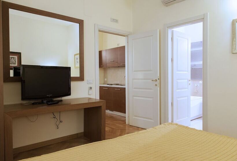 اتاق کلاسیک سه تخته, Residenza Dei Capitani