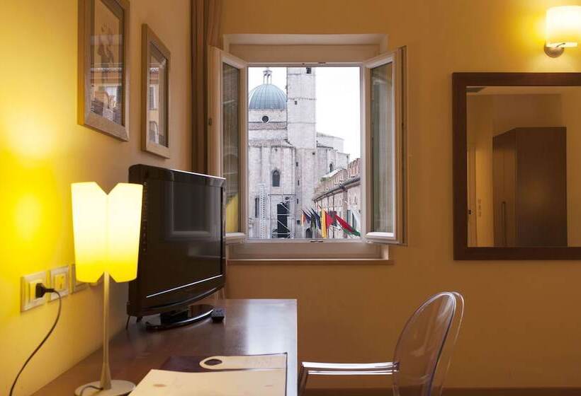 اتاق کلاسیک چهارنفره, Residenza Dei Capitani