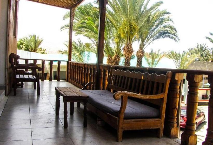 اتاق استاندارد با تختخواب دوطبقه و حمام مشترک, Deep Blue Divers Hostel Dahab