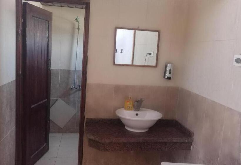 اتاق استاندارد با تختهای تاشو, Deep Blue Divers Hostel Dahab