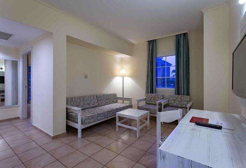 סוויטה משפחתית, Euphoria Palm Beach Resort