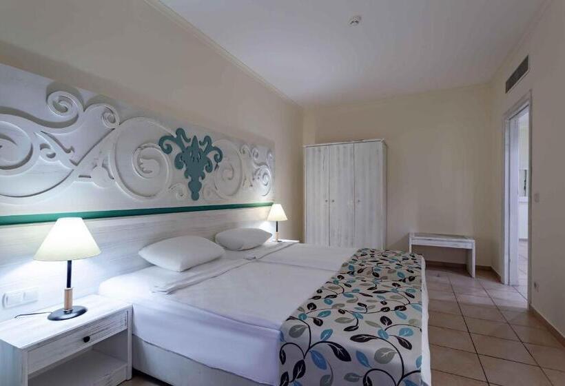 סוויטה משפחתית, Euphoria Palm Beach Resort