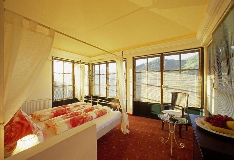 Suite with lake view, Alpenoase Sonnhof