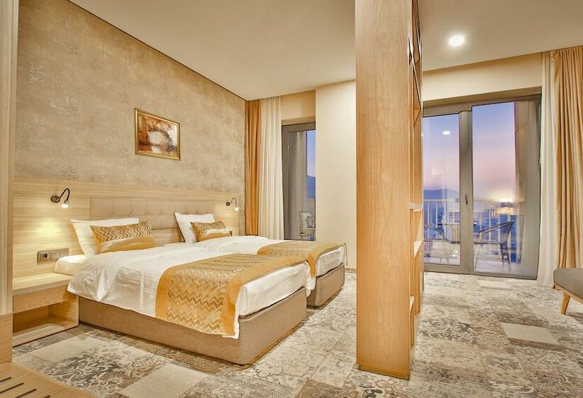 اتاق لوکس, Ameri Plaza Tbilisi