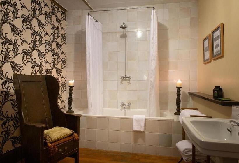 スーペリアールーム, Augill Castle