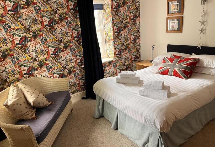 3ベッドルームハウス, Augill Castle