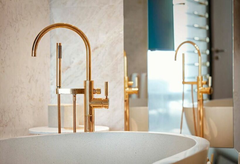 Habitació Deluxe Vista Mar Lateral, Paragraph Resort & Spa Shekvetili, Autograph Collection