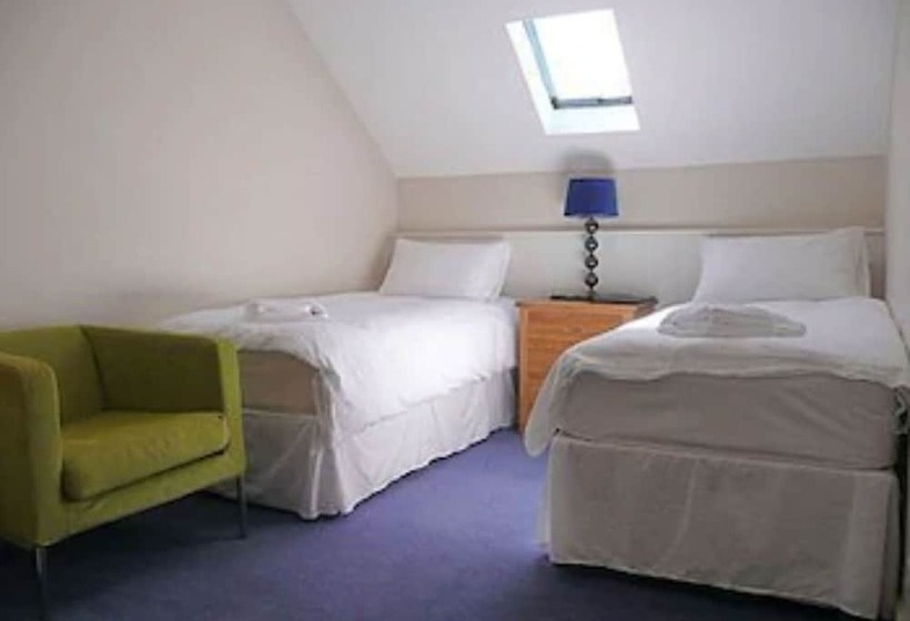 חדר סטנדרט, Castle