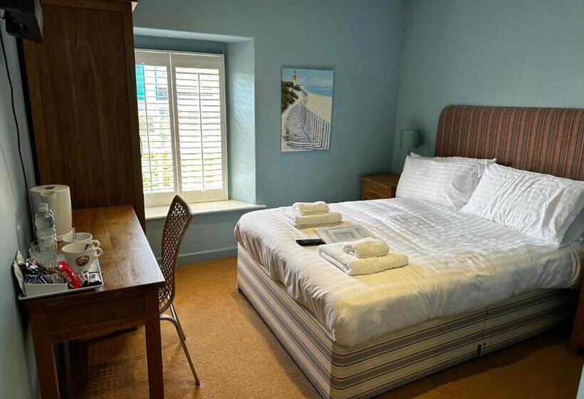 חדר סטנדרט, Castle