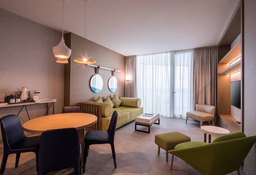 Suite Familiar 2 Dormitoris, Paragraph Resort & Spa Shekvetili, Autograph Collection