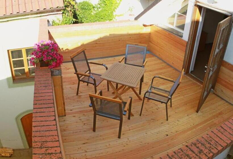 带2个卧室的公寓, Penzion Bohemia