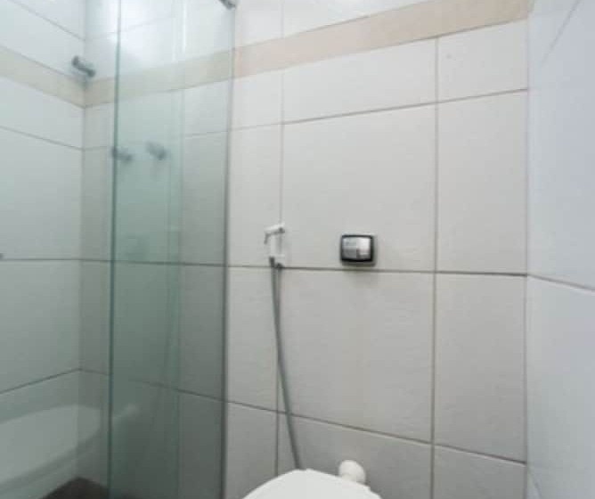 غرفة قياسية ثلاثية, Pousada Da Praia