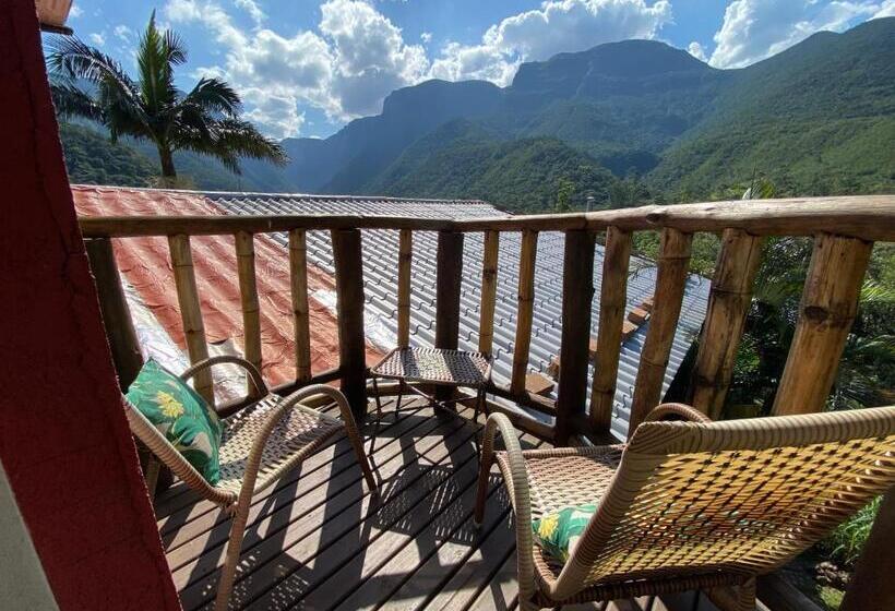 جناح مطلّ علي الجبل, Refúgio Ecológico Pedra Afiada