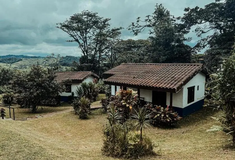 ガーデンビュークラシックルーム, Villa Blanca Cloud Forest Hotel & Retreat