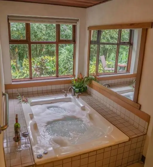 Premium room with view, Villa Blanca Cloud Forest Hotel & Retreat
