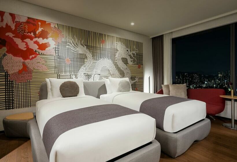 Номер Deluxe, Novotel Ambassador Seoul Yongsan