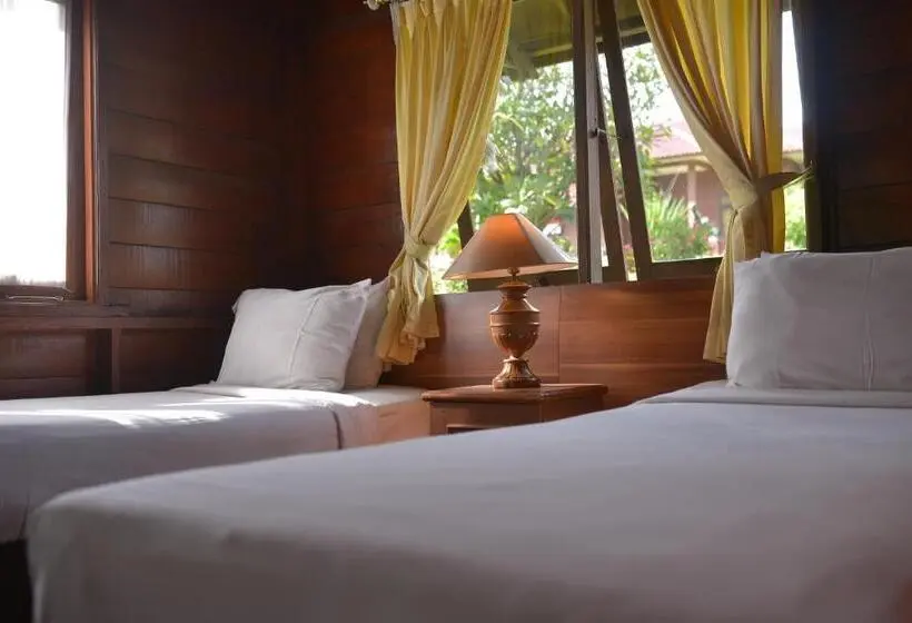 ３ベッドルームのデラックスアパートメント, Citra Cikopo Hotel & Family Cottages