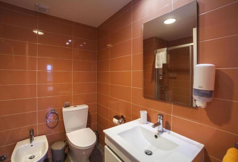 اتاق استاندارد با سرویس بهداشتی مشترک, Atlantic Home Azores