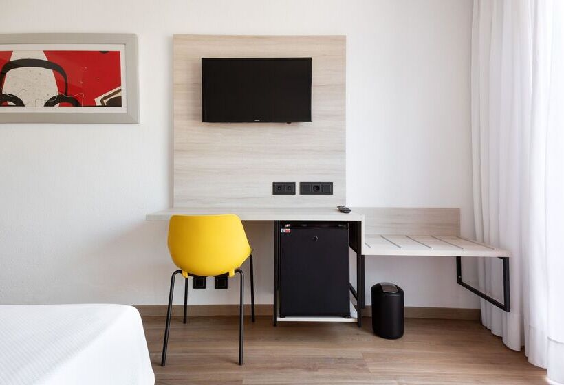 高级海景房, Ikos Dassia