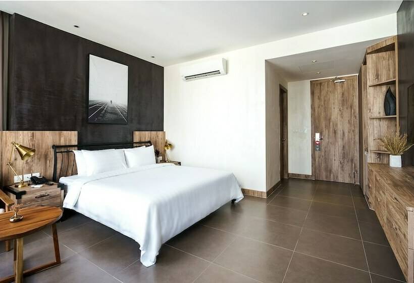 חדר דלוקס, Sim Boutique