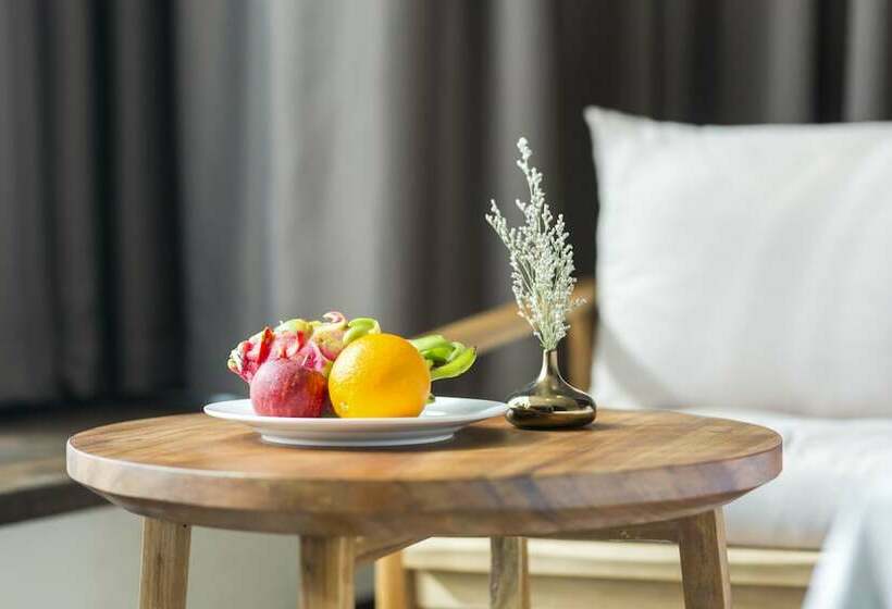 חדר דלוקס, Sim Boutique