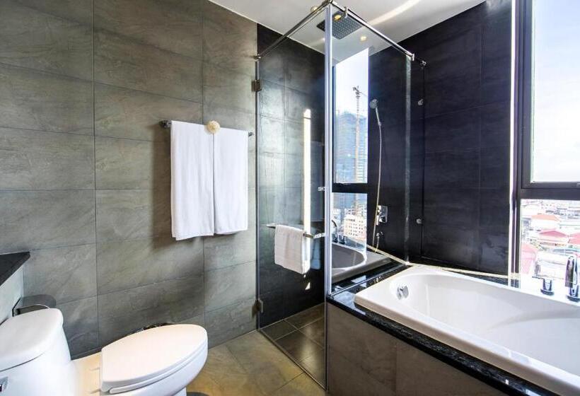 חדר דלוקס, Sim Boutique