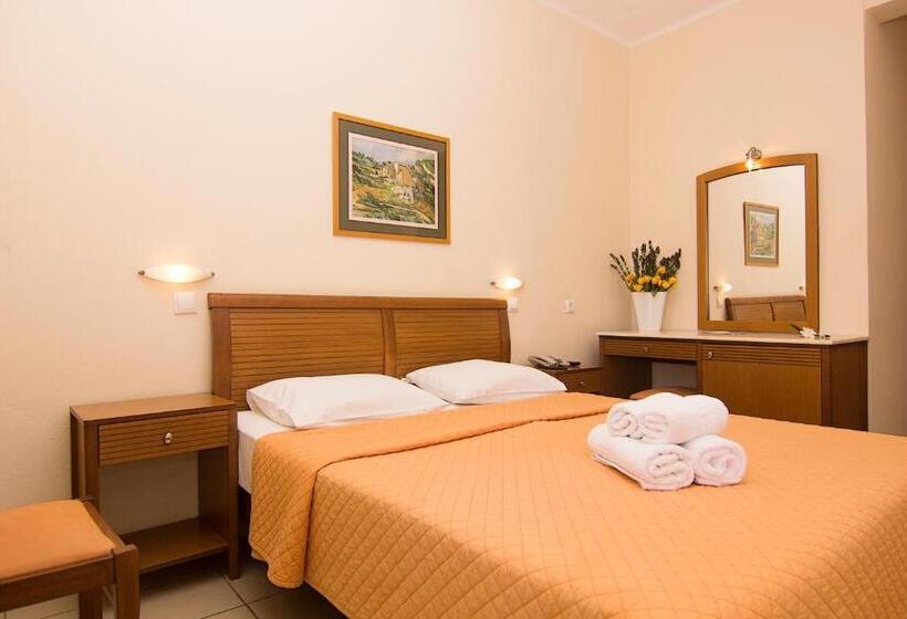 اتاق استاندارد, Stoupa