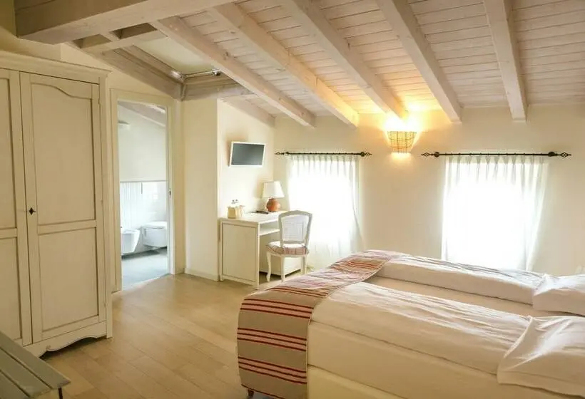 スタンダードルーム, Villa Moron