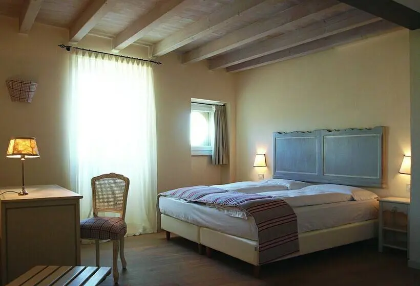 スタンダードルーム, Villa Moron