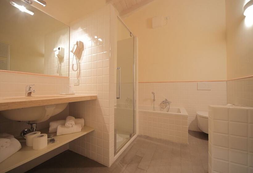 수피리어 룸, Villa Moron