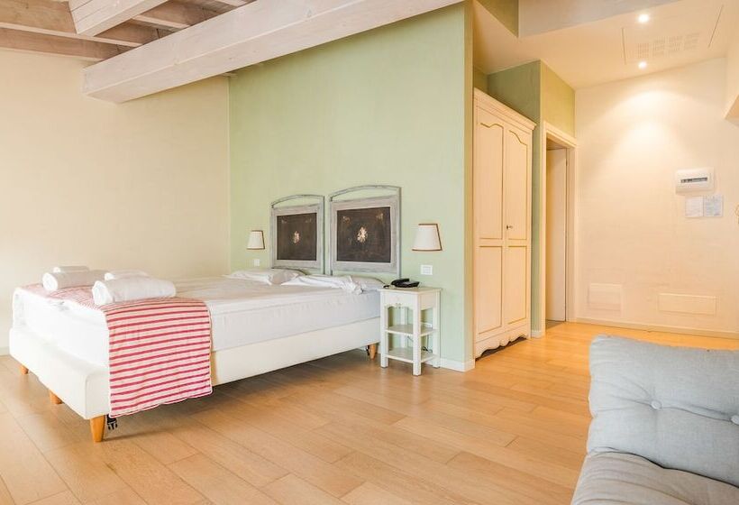 수피리어 룸, Villa Moron