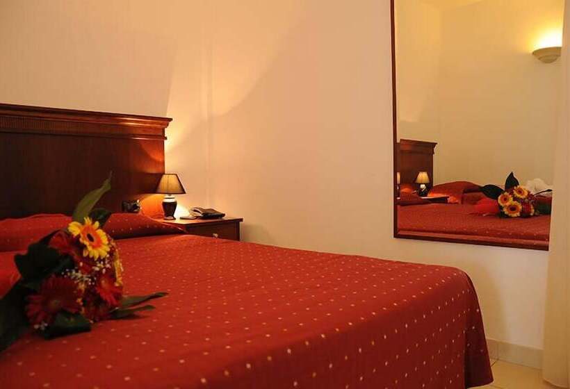 Номер Стандарт Трехместный, Agri Hotel Conte Salentino