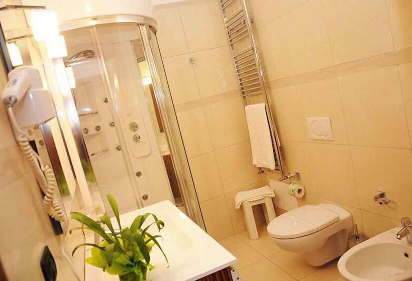 اتاق استاندارد سه نفره, Agri Hotel Conte Salentino