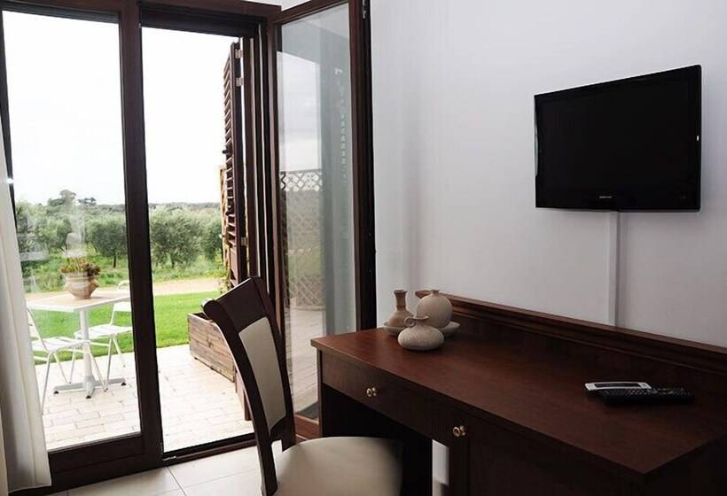 スタンダードトリプルルーム, Agri Hotel Conte Salentino