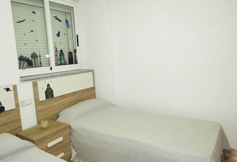 شقة 3 غرف, Apartamentos Tavernes Gandía 3000