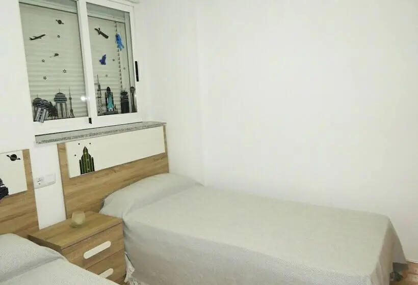 ３ベッドルームアパートメント, Apartamentos Tavernes Gandía 3000