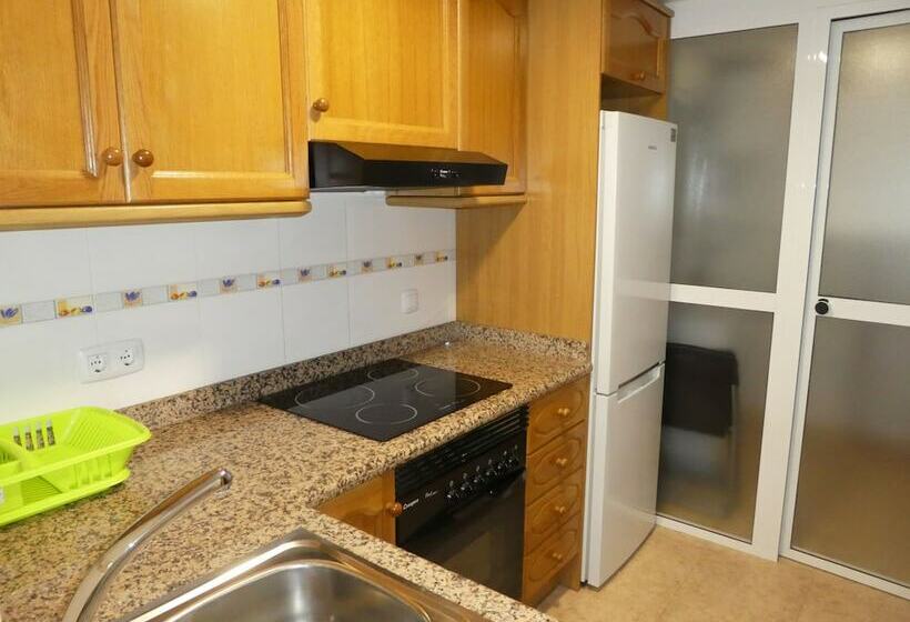 ３ベッドルームアパートメント, Apartamentos Tavernes Gandía 3000