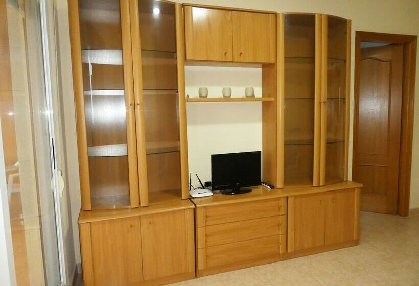 ３ベッドルームアパートメント, Apartamentos Tavernes Gandía 3000