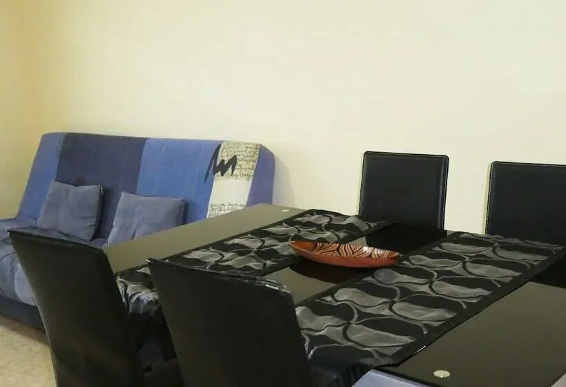 ３ベッドルームアパートメント, Apartamentos Tavernes Gandía 3000