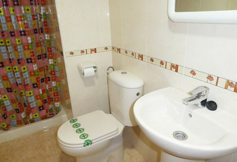 ３ベッドルームアパートメント, Apartamentos Tavernes Gandía 3000
