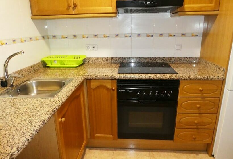 ３ベッドルームアパートメント, Apartamentos Tavernes Gandía 3000