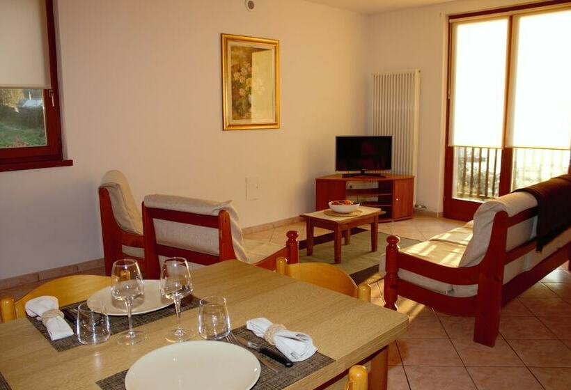 침실 1개 아파트, Albergo Navene