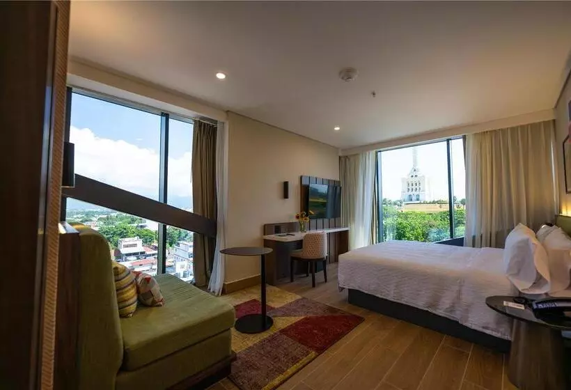 Standard-huone King-vuode, Hampton By Hilton Dubai Al Seef